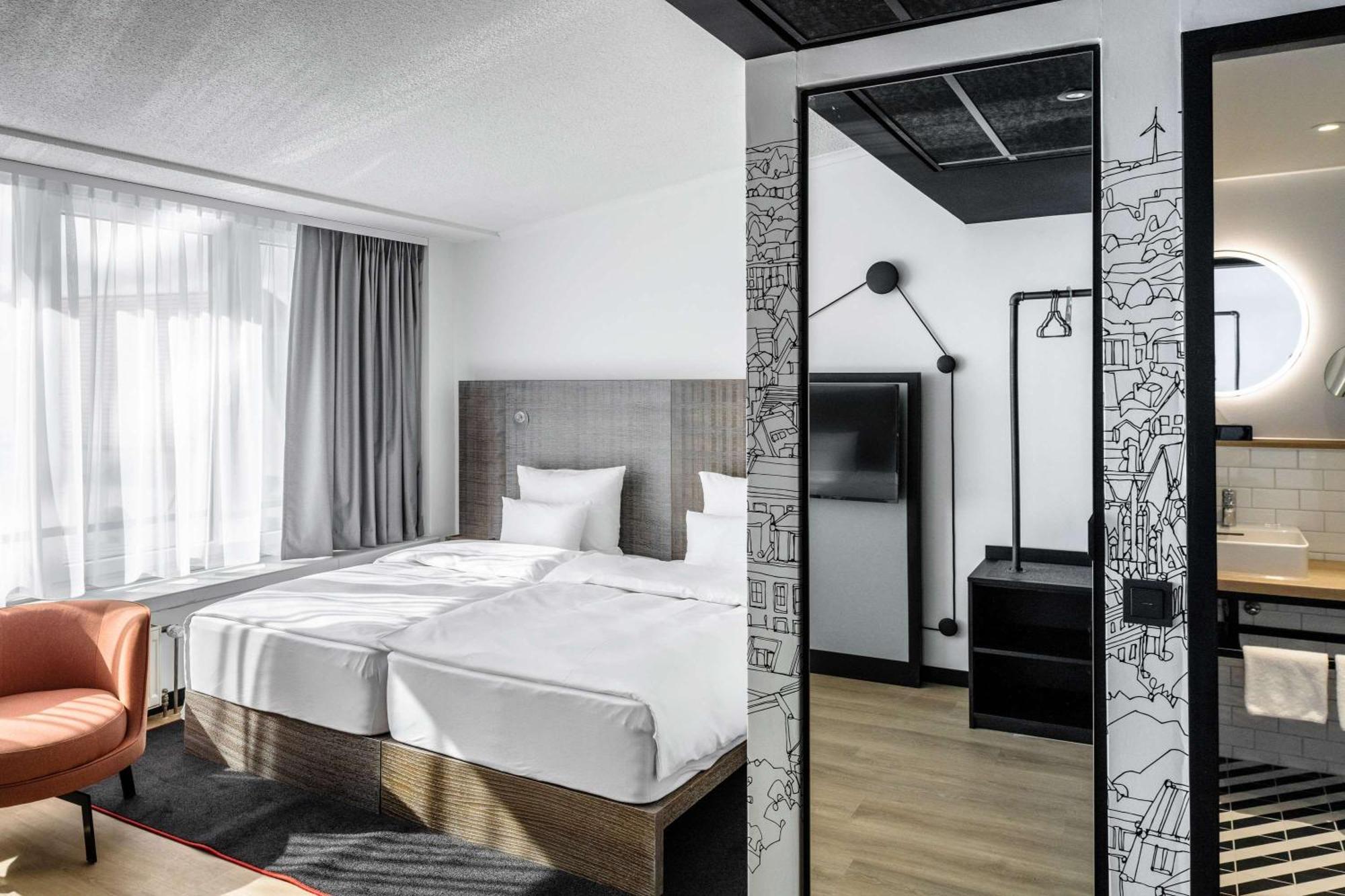 Pentahotel רוסטוק מראה חיצוני תמונה