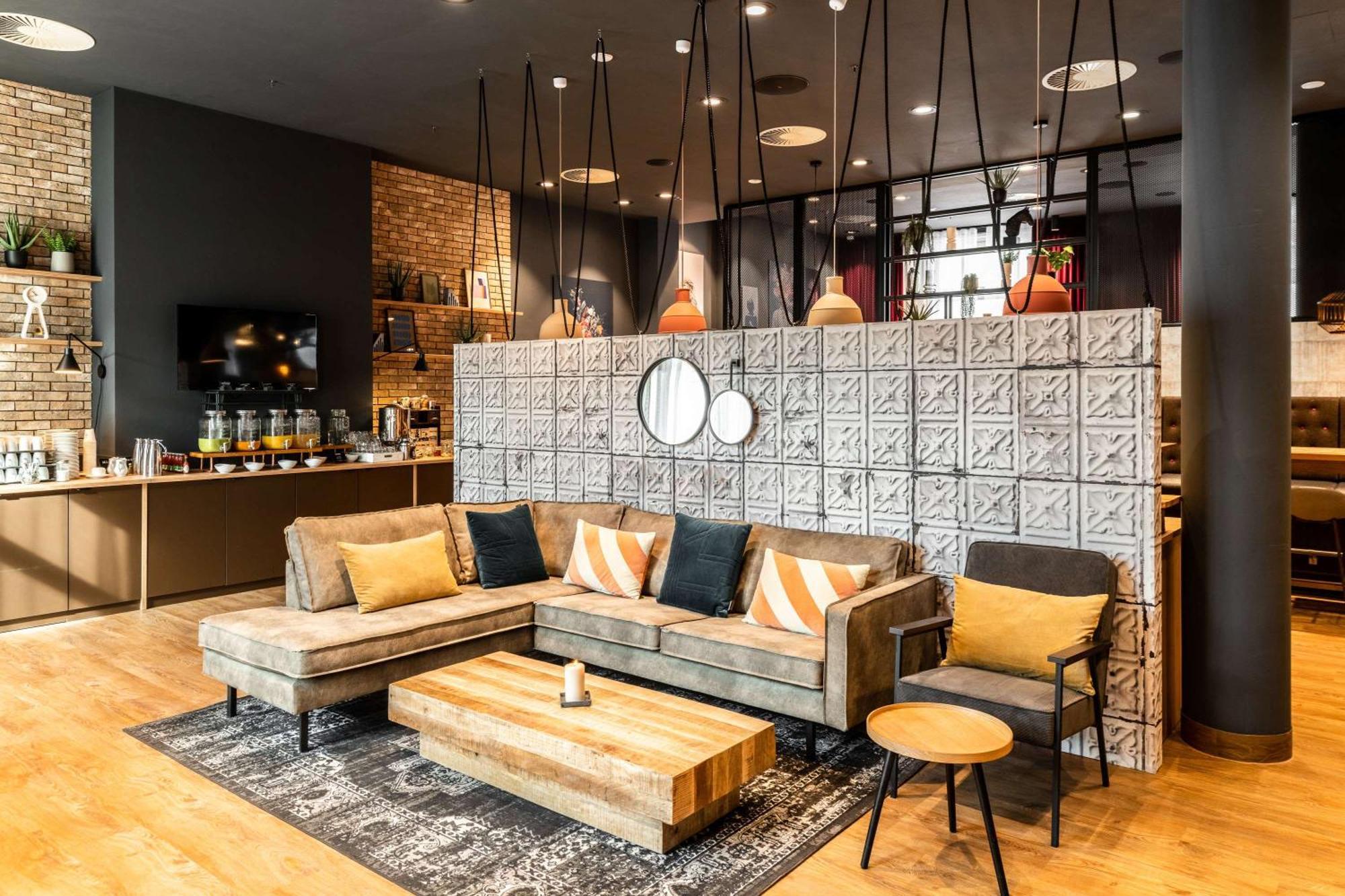 Pentahotel רוסטוק מראה חיצוני תמונה